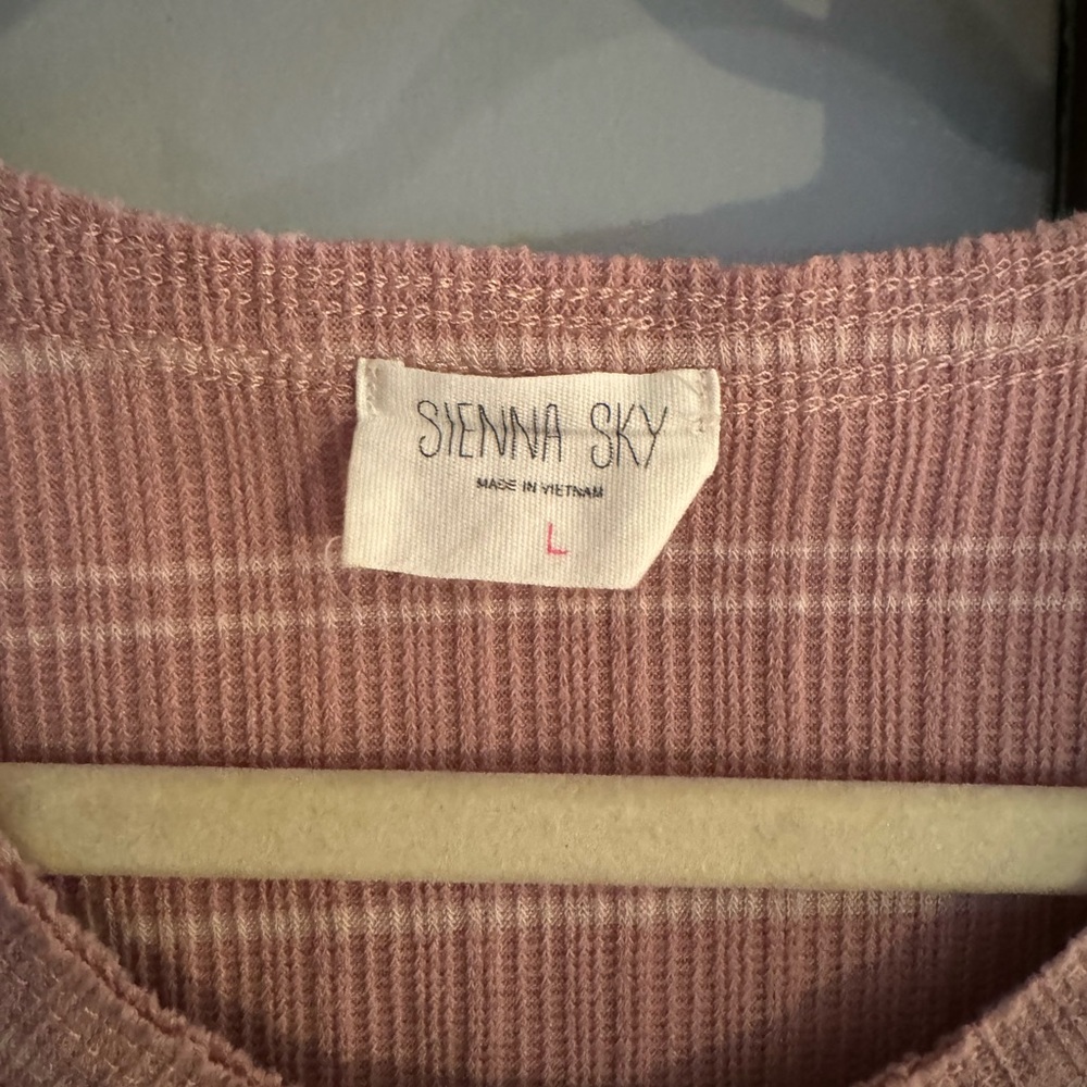 Mauve Rose Tank Top Sienna Sky Size Large - Picture 3 of 4